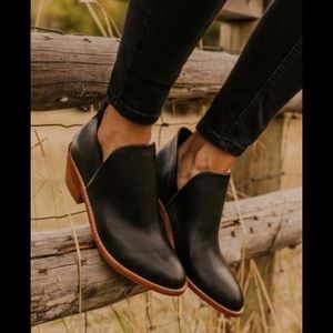 Fortress of Inca Elisa bootie